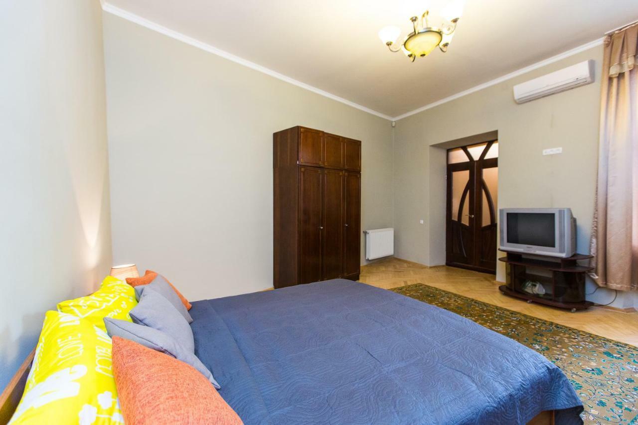 Apartments On Sholom Aleichem Та Ще Варіант Поруч Lvov Exteriér fotografie